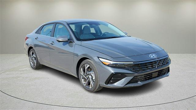 new 2024 Hyundai Elantra car, priced at $27,654