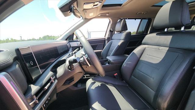 used 2024 Hyundai Santa Fe car, priced at $37,200