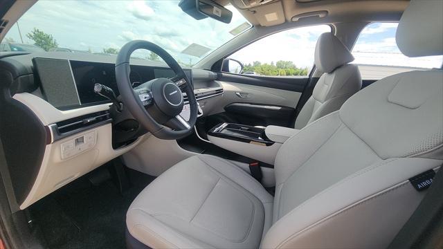 new 2025 Hyundai TUCSON Hybrid car, priced at $38,774