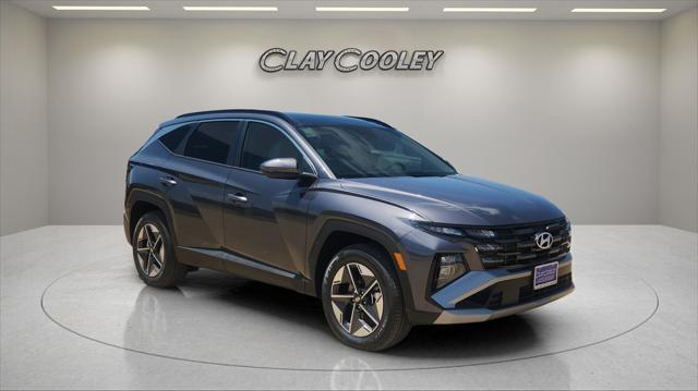new 2025 Hyundai TUCSON Hybrid car, priced at $38,289