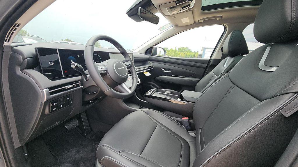 new 2025 Hyundai Tucson car, priced at $39,995