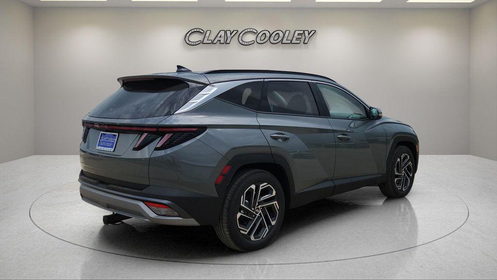 new 2025 Hyundai Tucson car, priced at $39,995