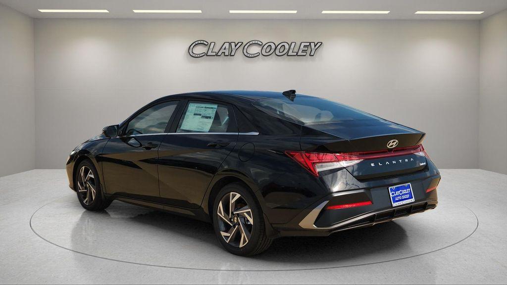 new 2025 Hyundai Elantra car, priced at $27,993