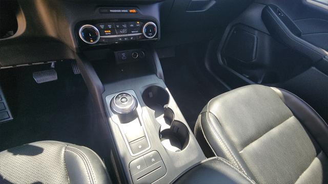 used 2022 Ford Escape car, priced at $25,777