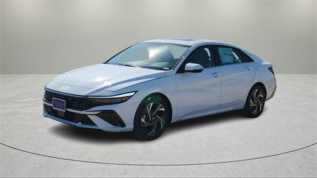 new 2025 Hyundai Elantra car, priced at $31,585