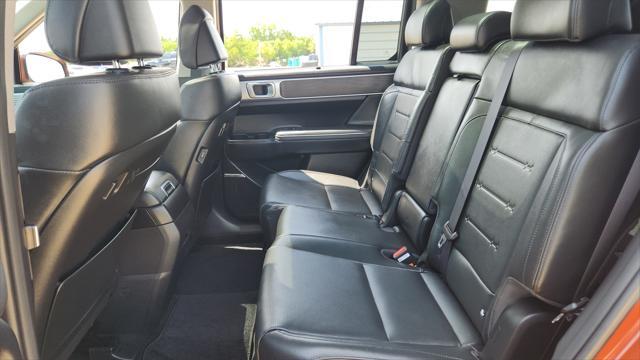 used 2025 Hyundai Santa Fe car, priced at $41,200