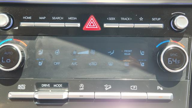 used 2025 Hyundai Santa Fe car, priced at $41,200