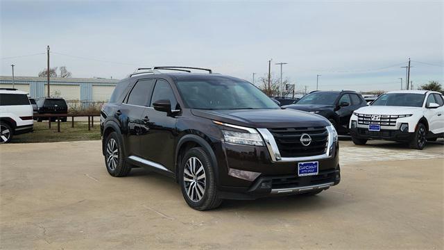 used 2022 Nissan Pathfinder car, priced at $29,322