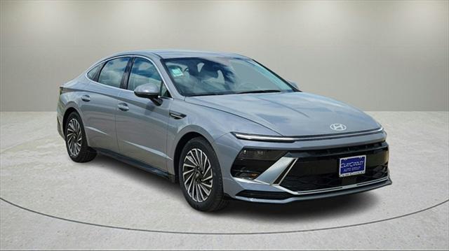 new 2024 Hyundai Sonata Hybrid car, priced at $32,540