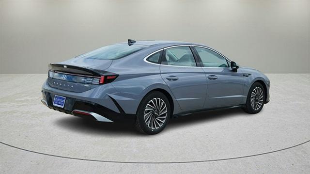 new 2024 Hyundai Sonata Hybrid car, priced at $32,540