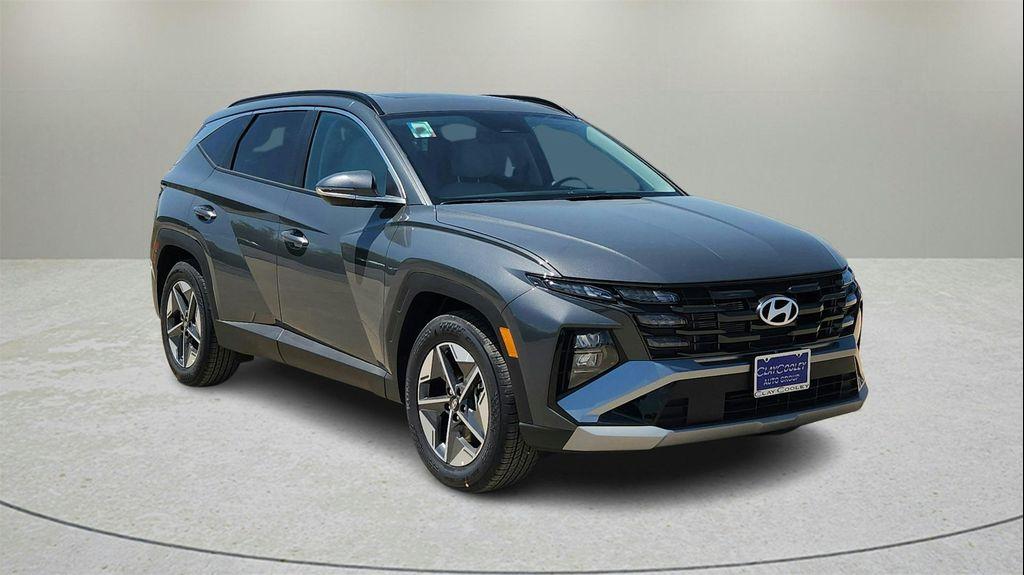 new 2025 Hyundai Tucson car, priced at $33,883