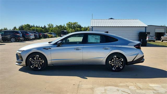 new 2025 Hyundai Sonata car, priced at $36,885