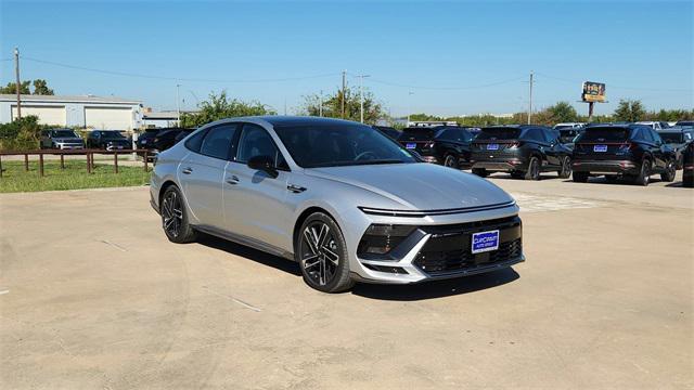 new 2025 Hyundai Sonata car, priced at $36,885