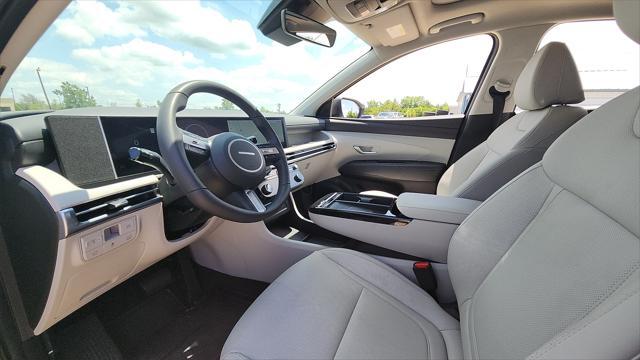new 2025 Hyundai TUCSON Hybrid car, priced at $37,638