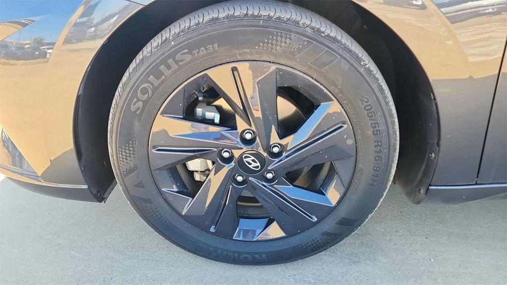 used 2021 Hyundai Elantra car, priced at $17,755