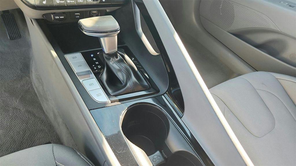 used 2021 Hyundai Elantra car, priced at $17,755