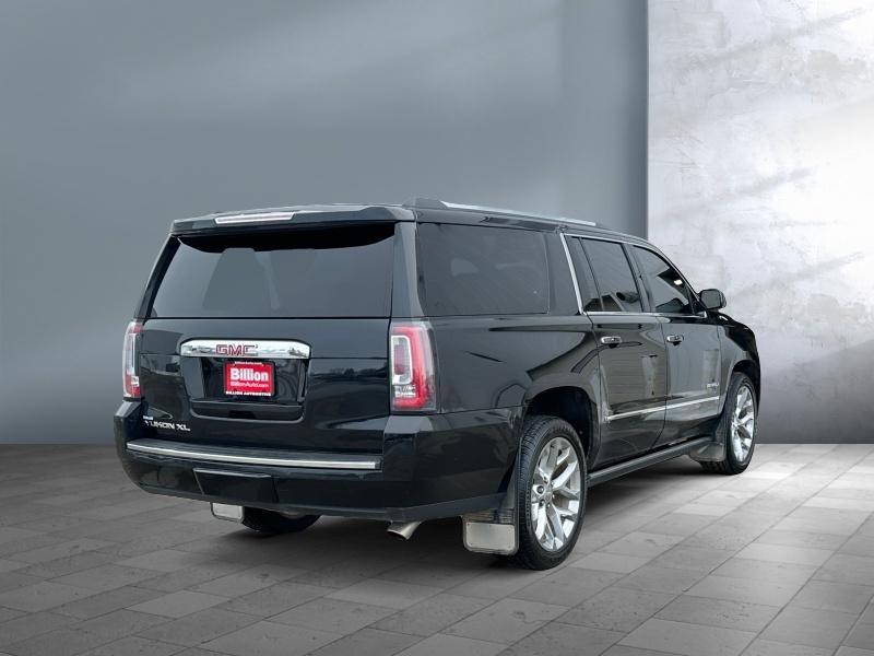 used 2020 GMC Yukon XL car, priced at $45,186