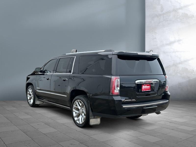 used 2020 GMC Yukon XL car, priced at $45,186