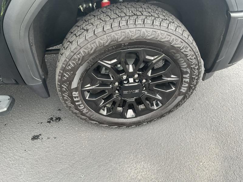 new 2024 GMC Sierra 2500 car, priced at $92,490
