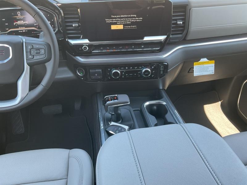 new 2025 GMC Sierra 1500 car, priced at $64,374