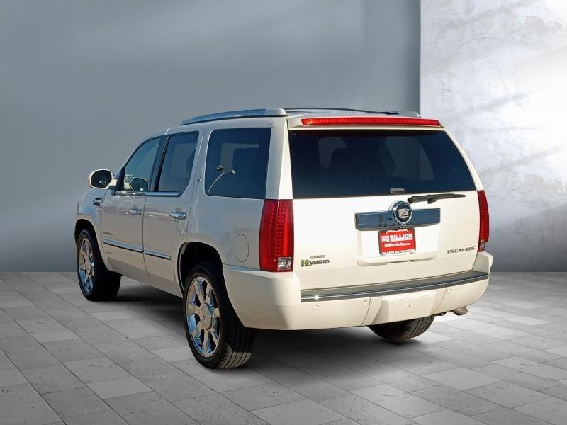 used 2011 Cadillac Escalade Hybrid car, priced at $13,997