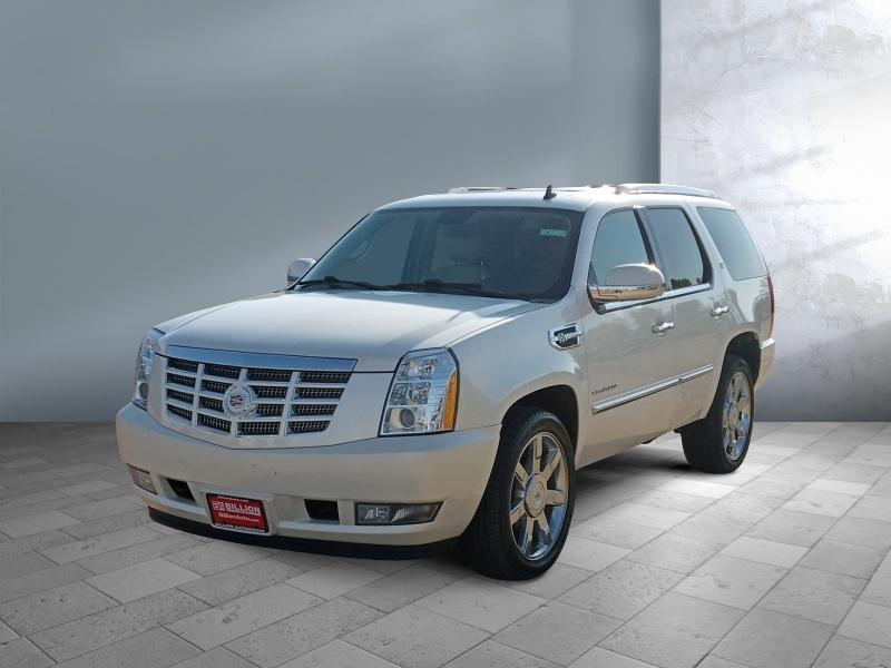 used 2011 Cadillac Escalade Hybrid car, priced at $13,997