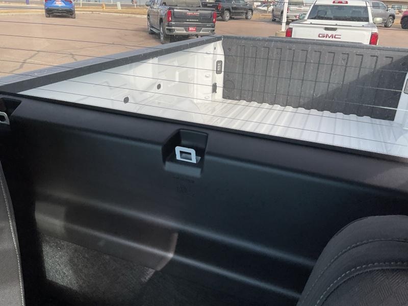 new 2024 GMC Sierra 1500 car, priced at $44,480