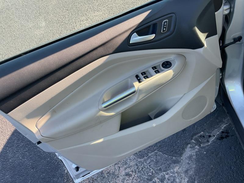 used 2013 Ford Escape car, priced at $7,911