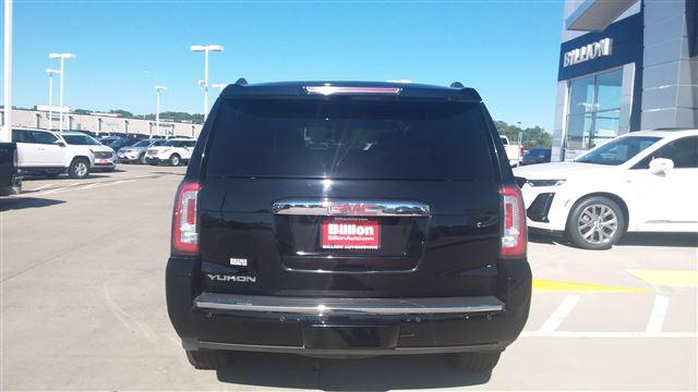 used 2015 GMC Yukon car, priced at $32,469