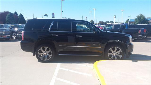 used 2015 GMC Yukon car, priced at $32,469