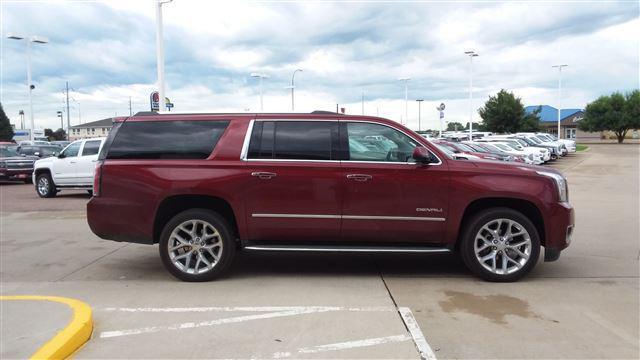 used 2019 GMC Yukon XL car, priced at $61,471