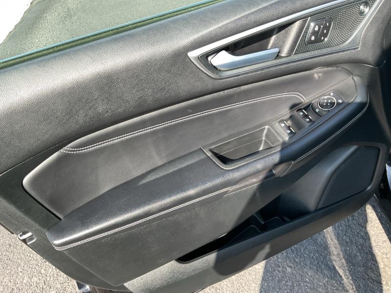 used 2024 Ford Edge car, priced at $32,944