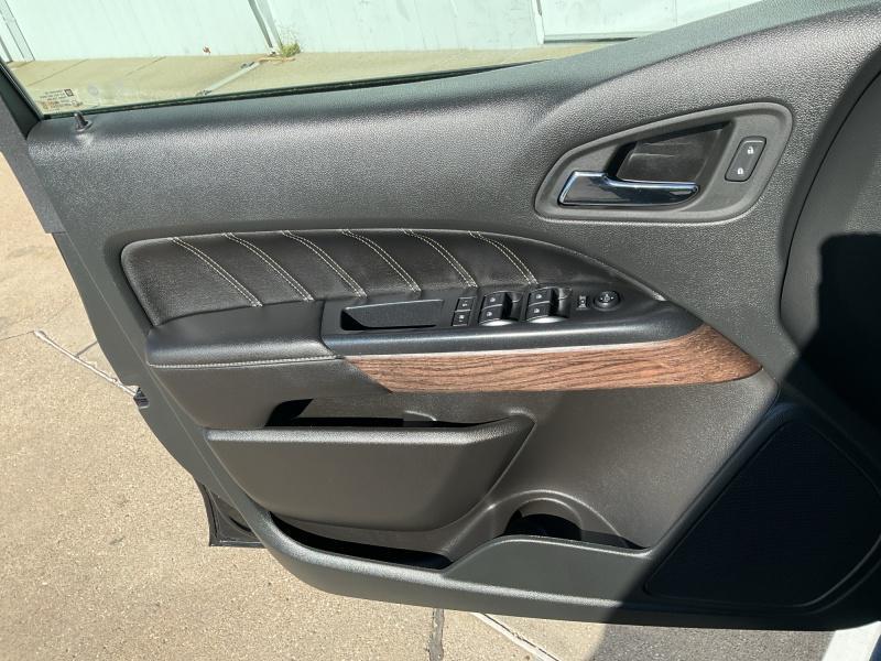 used 2022 GMC Canyon car, priced at $39,944