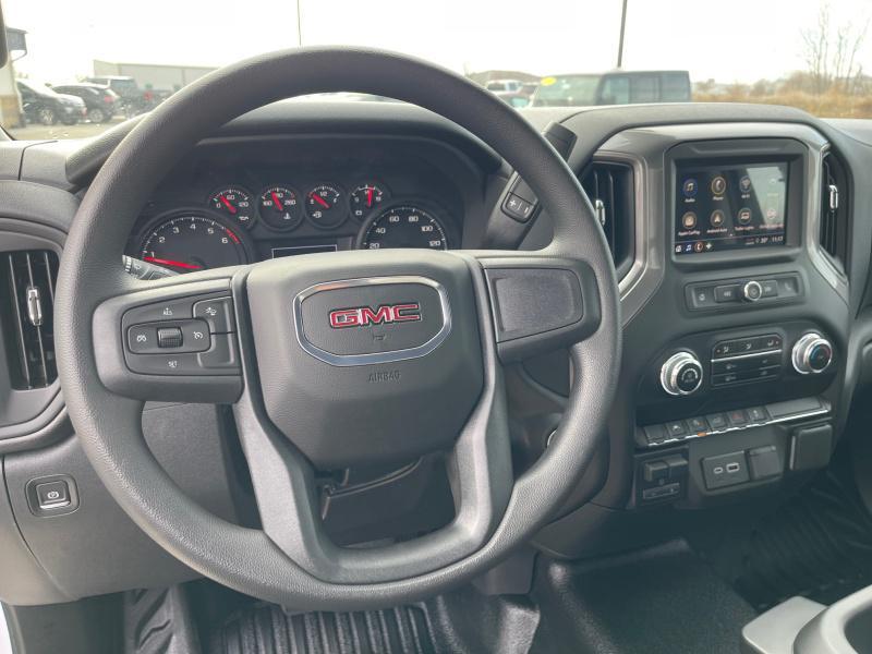 new 2025 GMC Sierra 1500 car, priced at $44,930
