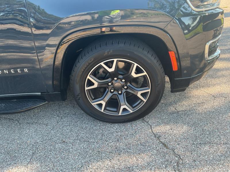 used 2023 Jeep Wagoneer car, priced at $50,944