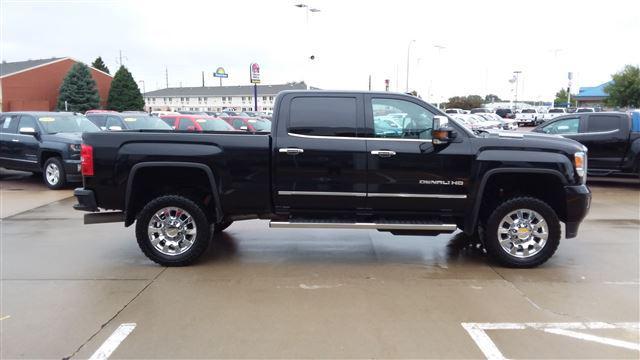 used 2018 GMC Sierra 2500 car, priced at $52,971