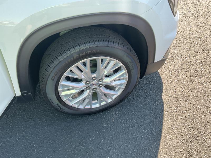 new 2025 GMC Acadia car, priced at $47,930