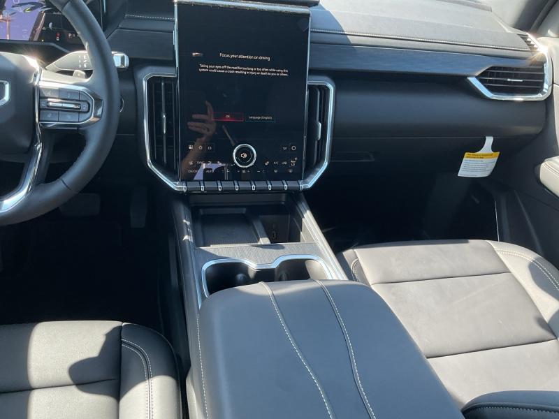 new 2025 GMC Acadia car, priced at $47,930