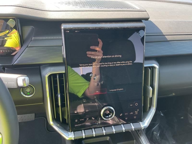 new 2025 GMC Acadia car, priced at $47,930