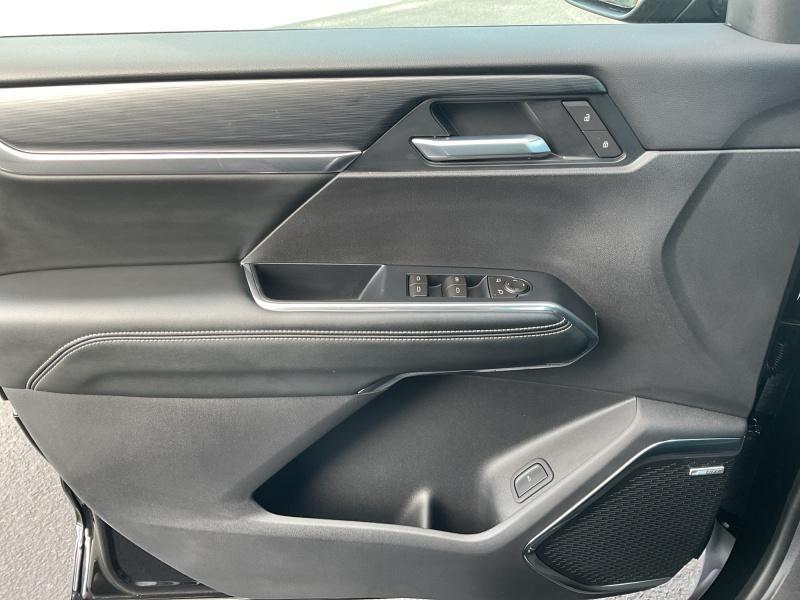 new 2026 GMC Acadia car, priced at $51,975