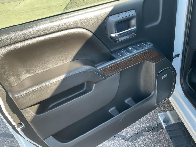used 2018 GMC Sierra 1500 car, priced at $32,995