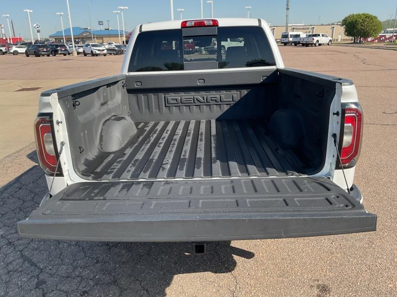 used 2018 GMC Sierra 1500 car, priced at $32,995
