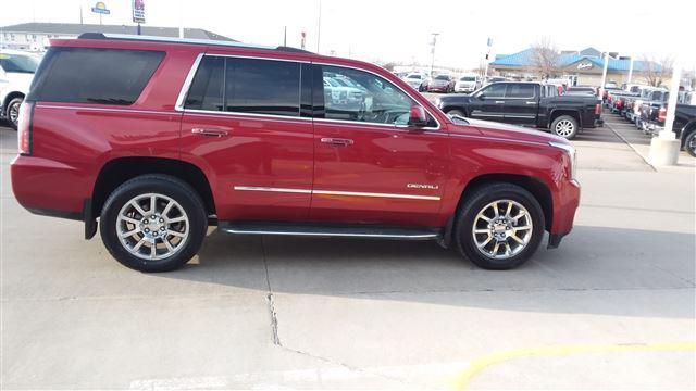 used 2015 GMC Yukon car, priced at $35,471