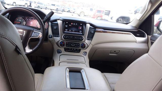 used 2015 GMC Yukon car, priced at $35,471