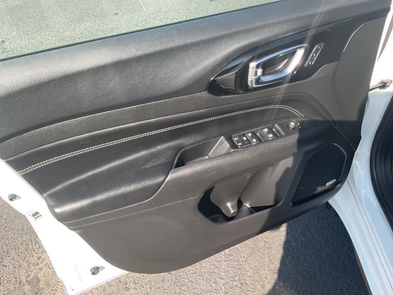 used 2022 Jeep Compass car, priced at $27,944