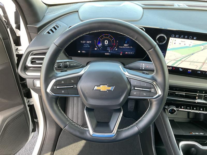 used 2025 Chevrolet Traverse car, priced at $45,944