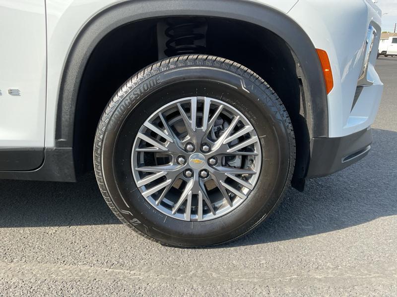 used 2025 Chevrolet Traverse car, priced at $45,944
