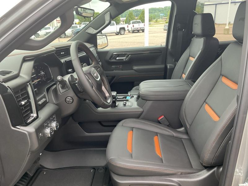 new 2025 GMC Sierra 1500 car, priced at $69,704