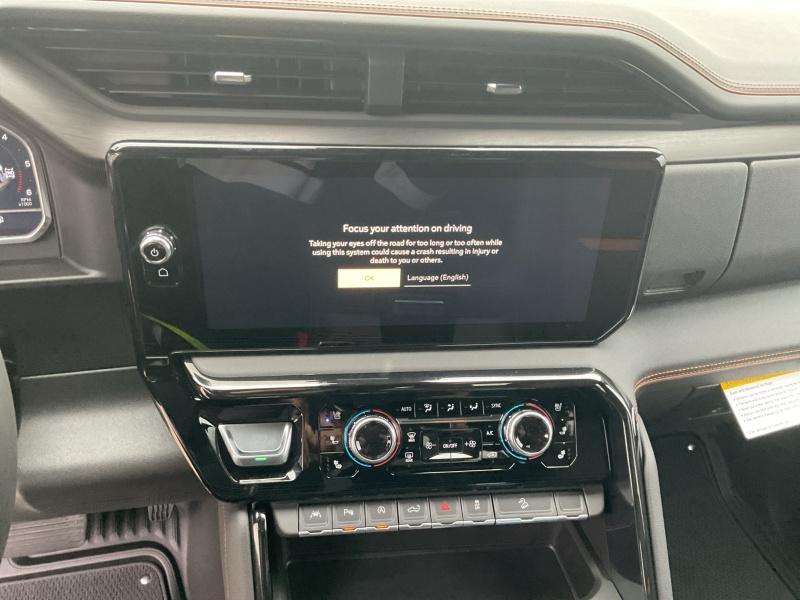 new 2025 GMC Sierra 1500 car, priced at $69,704