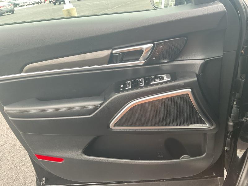 used 2023 Kia Telluride car, priced at $39,944